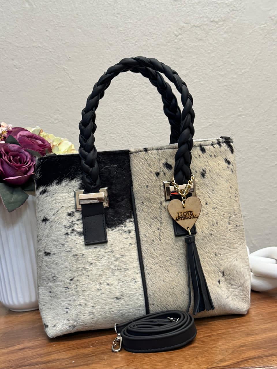 BOLSA ELIZABETH PELO VARIABLE ASAS NEGRO