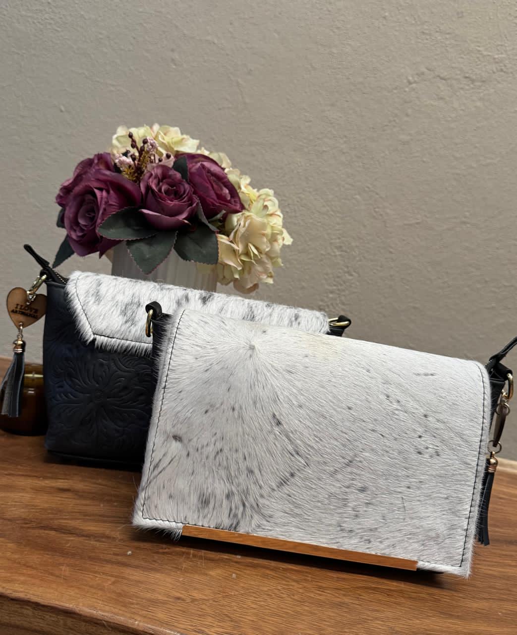 CROSSBODY VIANNEY TAPA PELO VARIABLE PIEL INDIGO