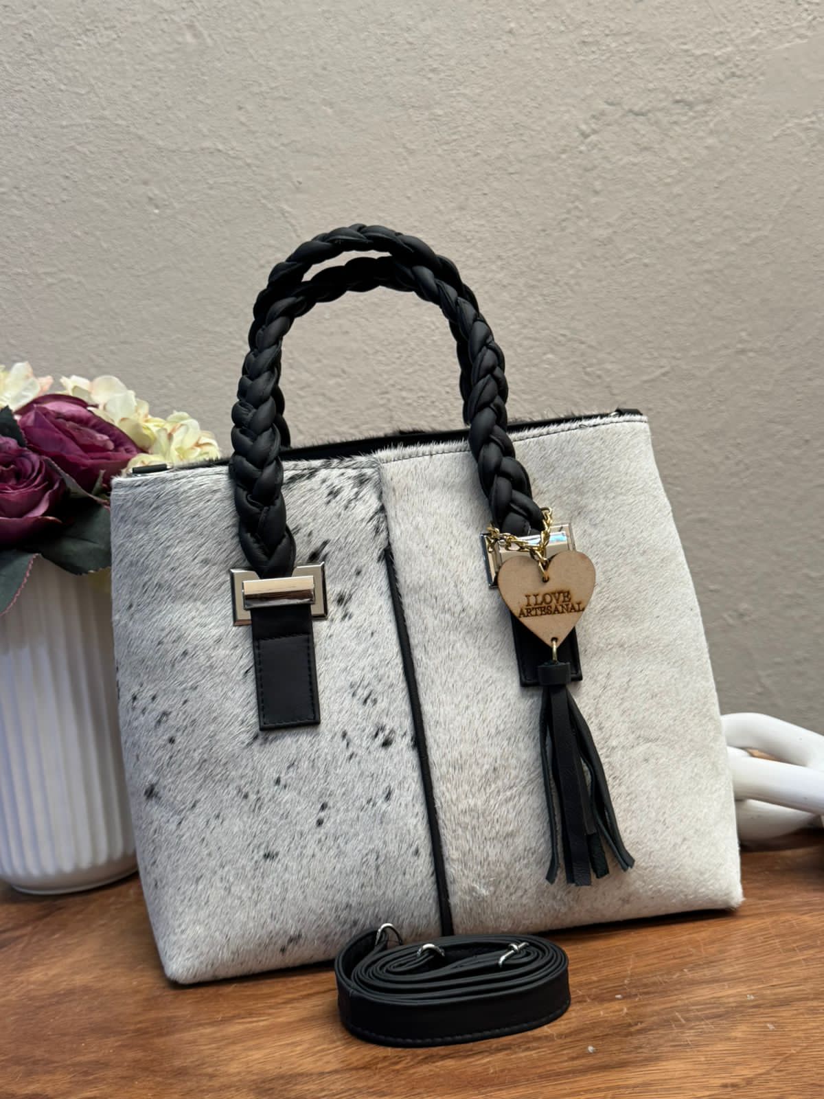 BOLSA ELIZABETH PELO VARIABLE ASAS NEGRO