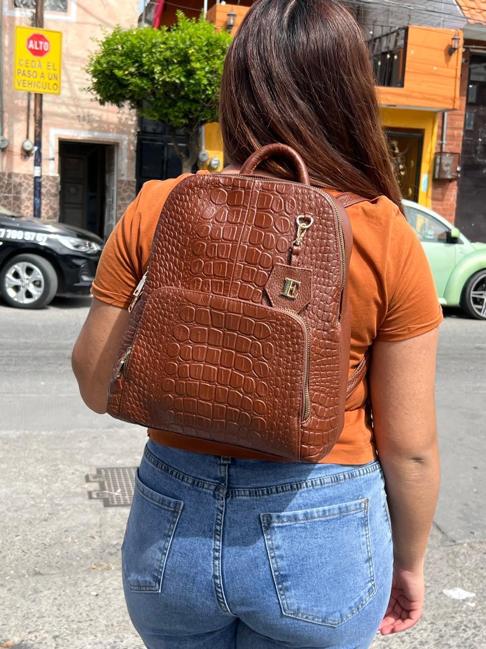 MOCHILA 100% PIEL ALASKA ORO INGLES