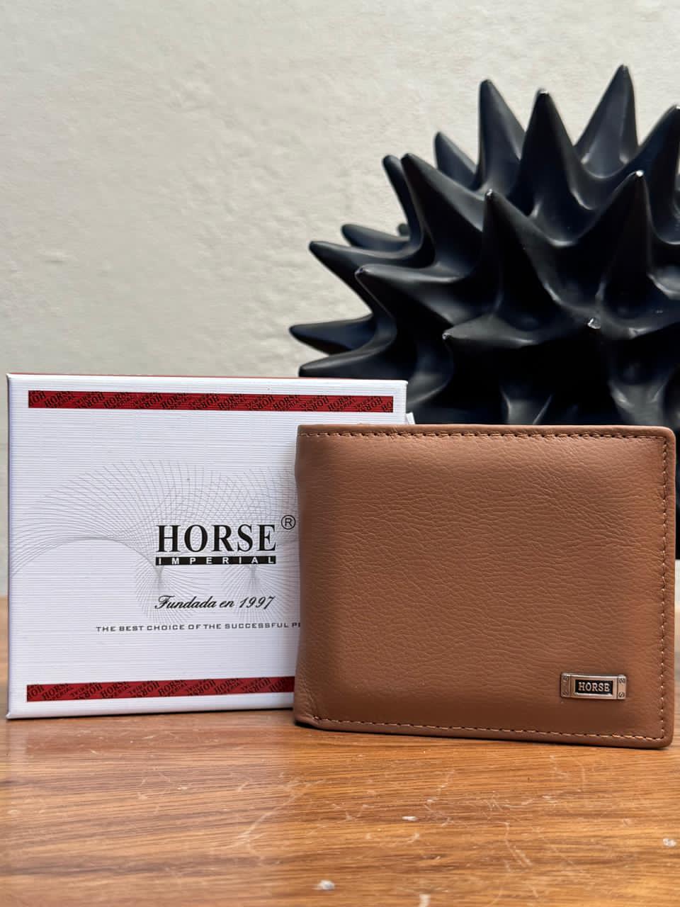 CARTERA HORSE PIEL BIFOLD CAMEL HERRAJES VARIABLES