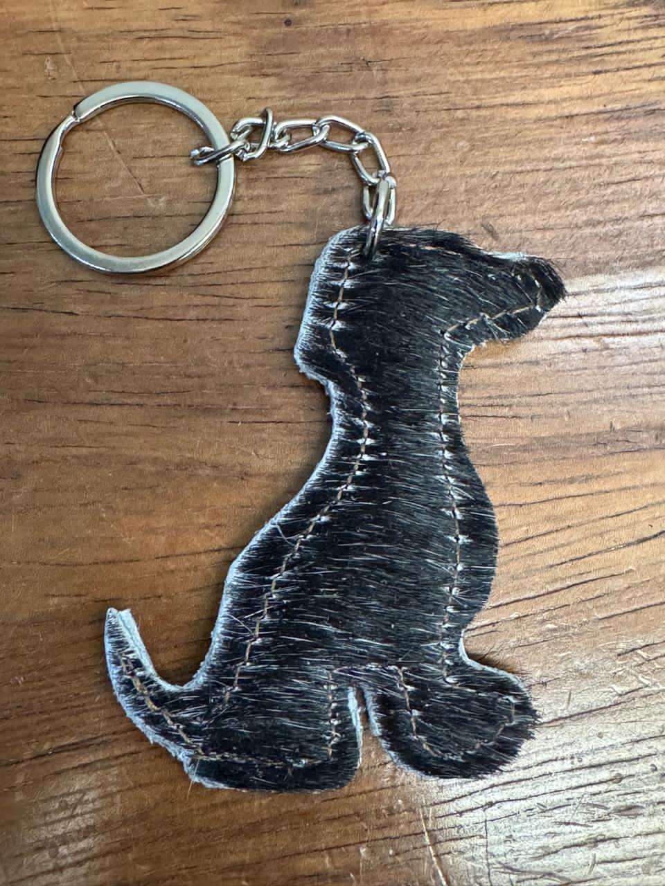 LLAVERO DE PELO FORMA DE PERRO