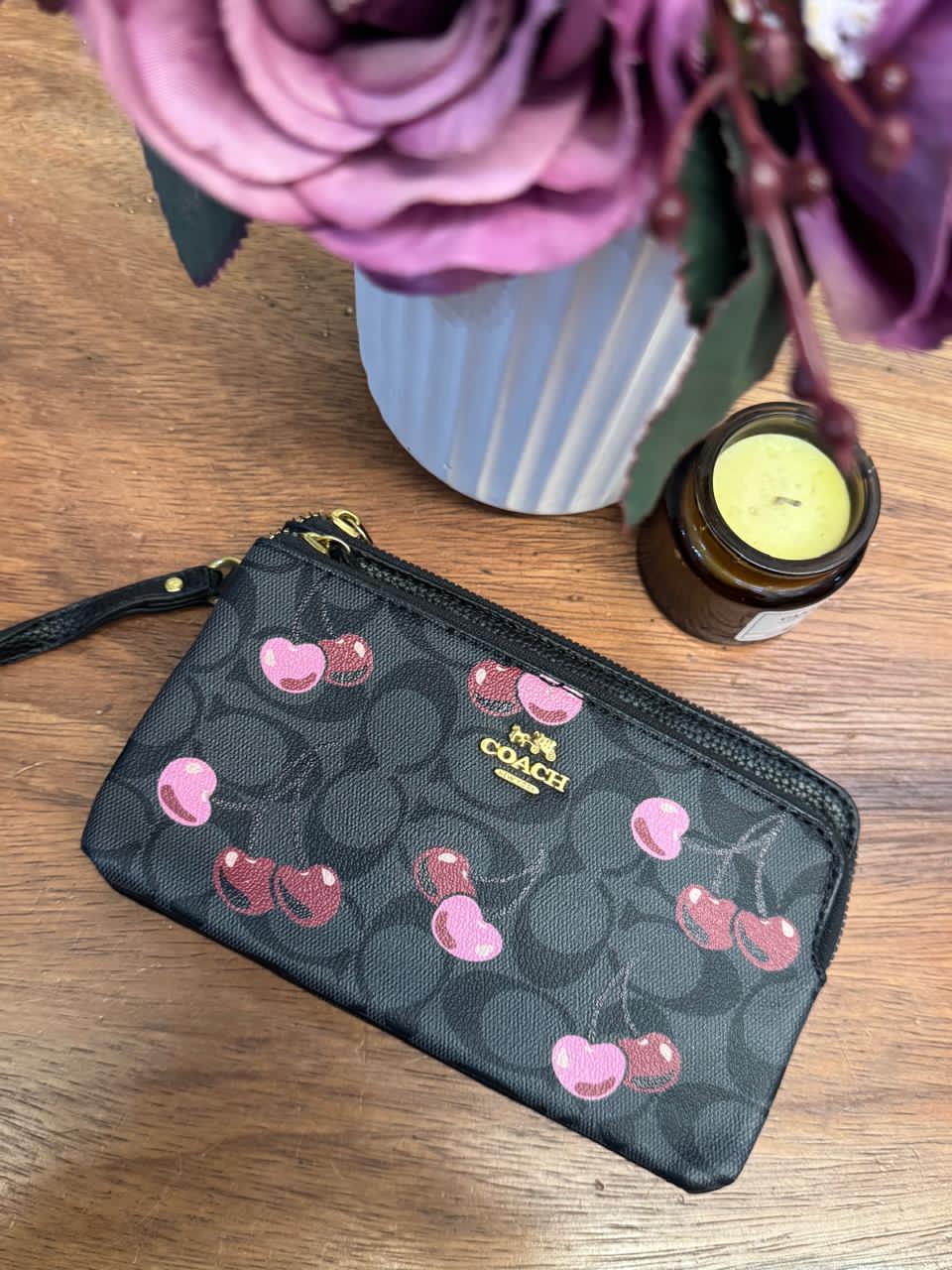 MUÑEQUERA LARGA COACH NEGRO CEREZAS