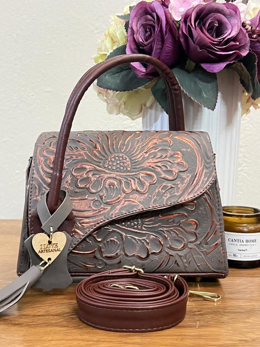 CROSSBODY DELIA MUÑEQUEADA ASA CRUZADA OXFORD-COBRE