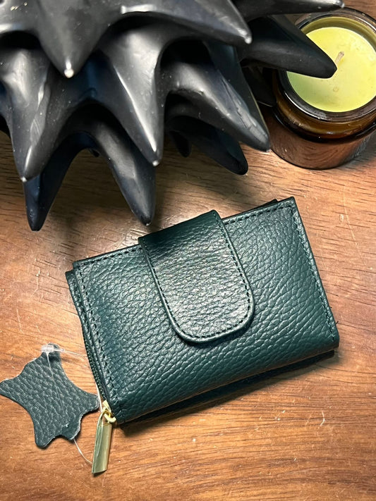 CARTERA LISBOA 100% PIEL VERDE GRANULADO