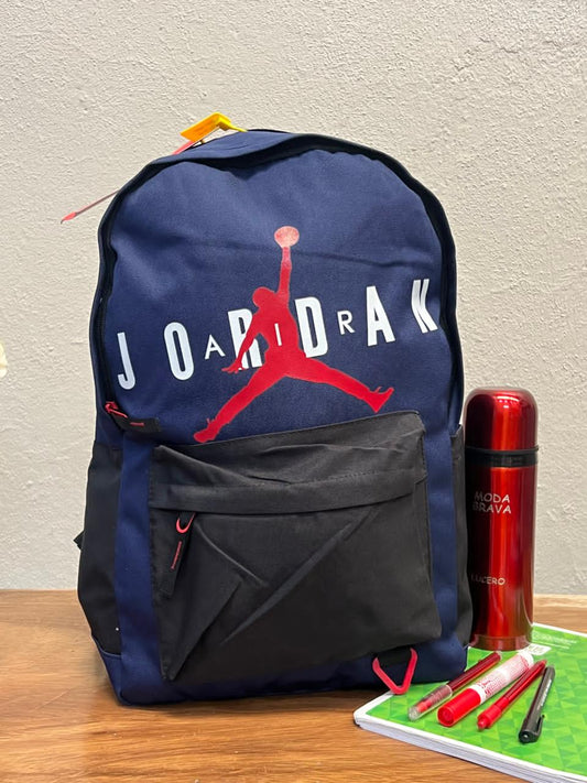 MOCHILA JORDAN AZUL MARINO