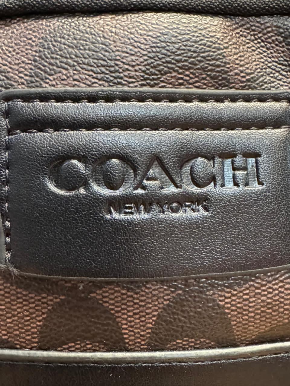 PECHERA DE IMPORTACION COACH KHAKI