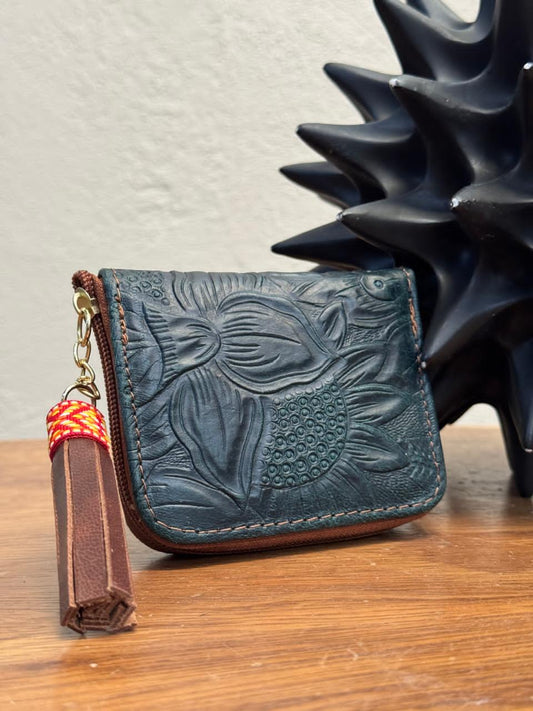 MONEDERO PIEL CINCELADO GIRASOLES VERDE ESMERALDA