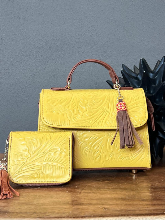 DUO DELIA PIEL GRASO GRABADO FLORES AMARILLO