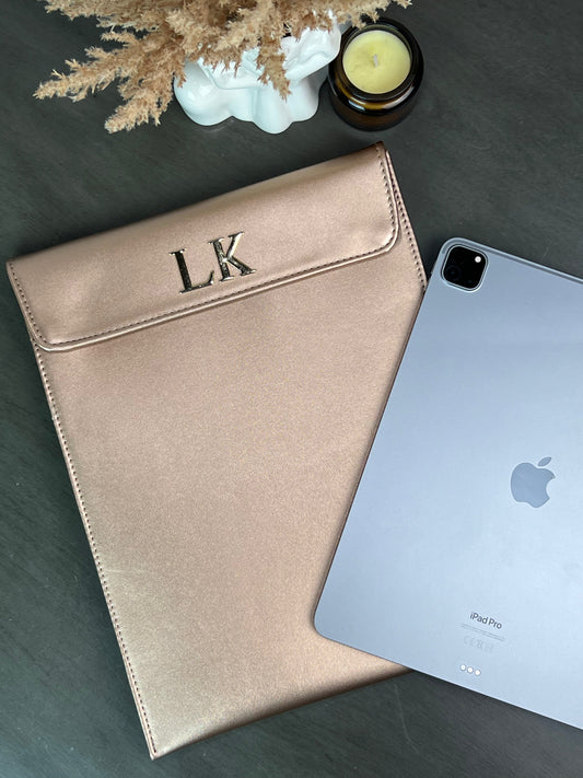 FUNDA PARA IPAD METAL CIRCON
