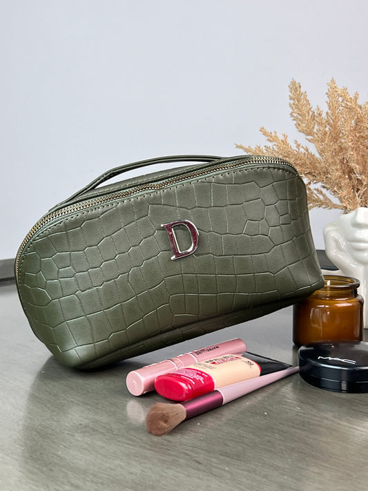 NECESER COLOR VERDE MILITAR
