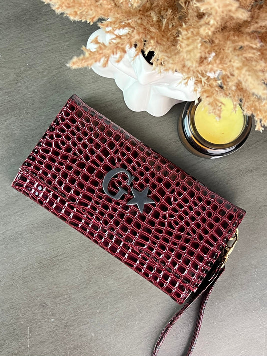 CARTERA MUÑEQUERA BURGUNDY YUKON