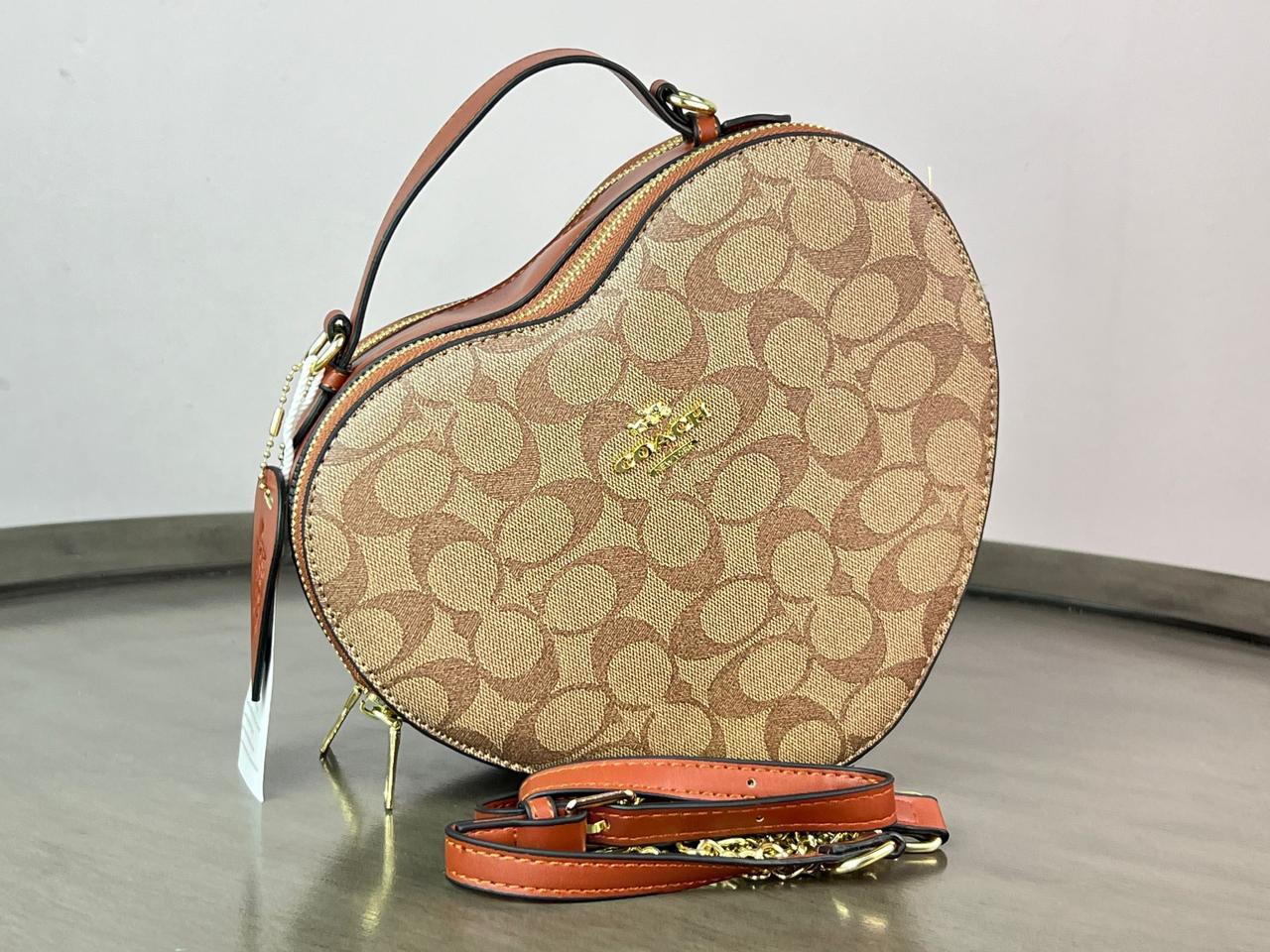 CORAZON COACH 004 CAFE