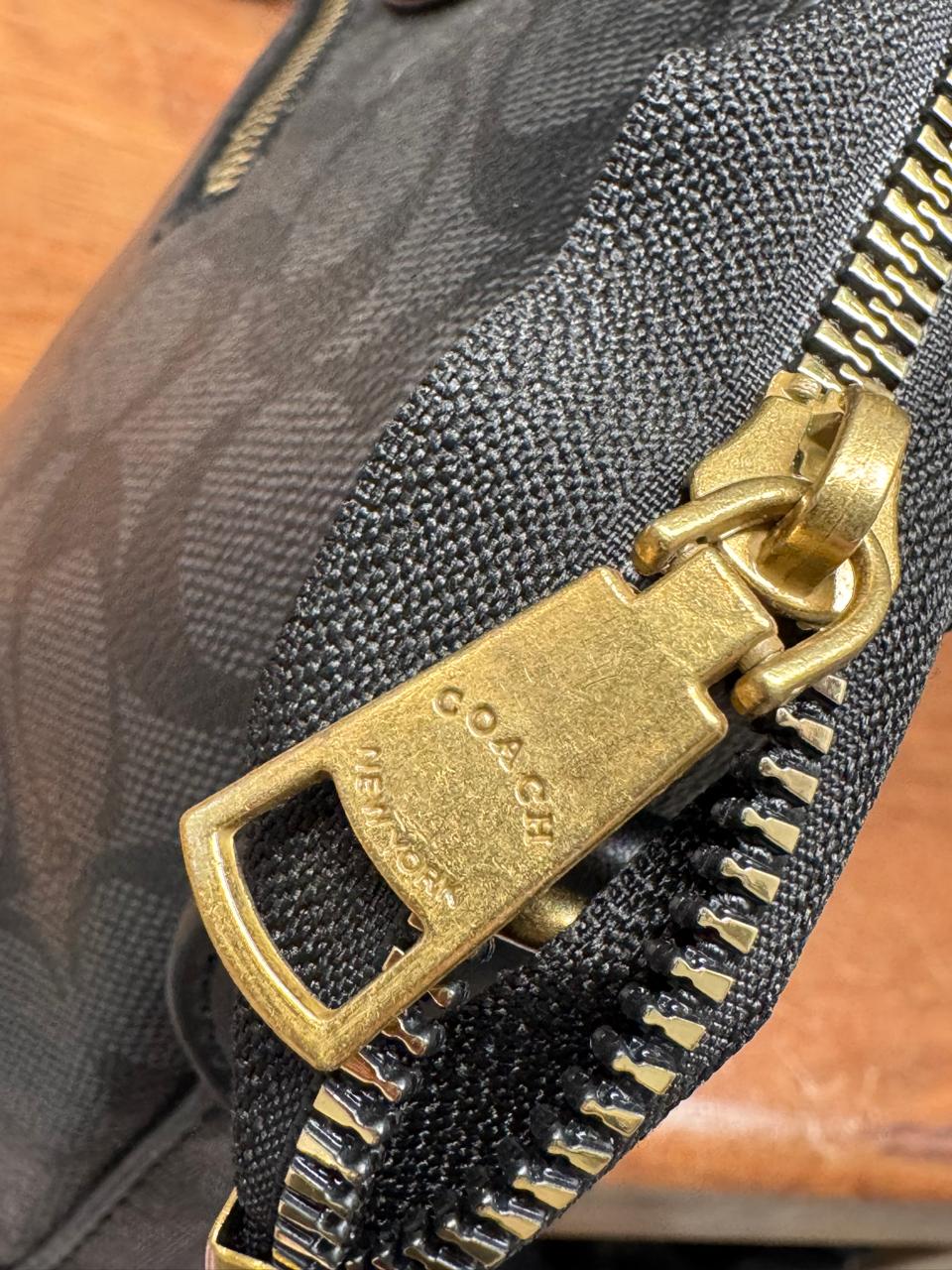 COACH SATCHEL BAG NEGRO