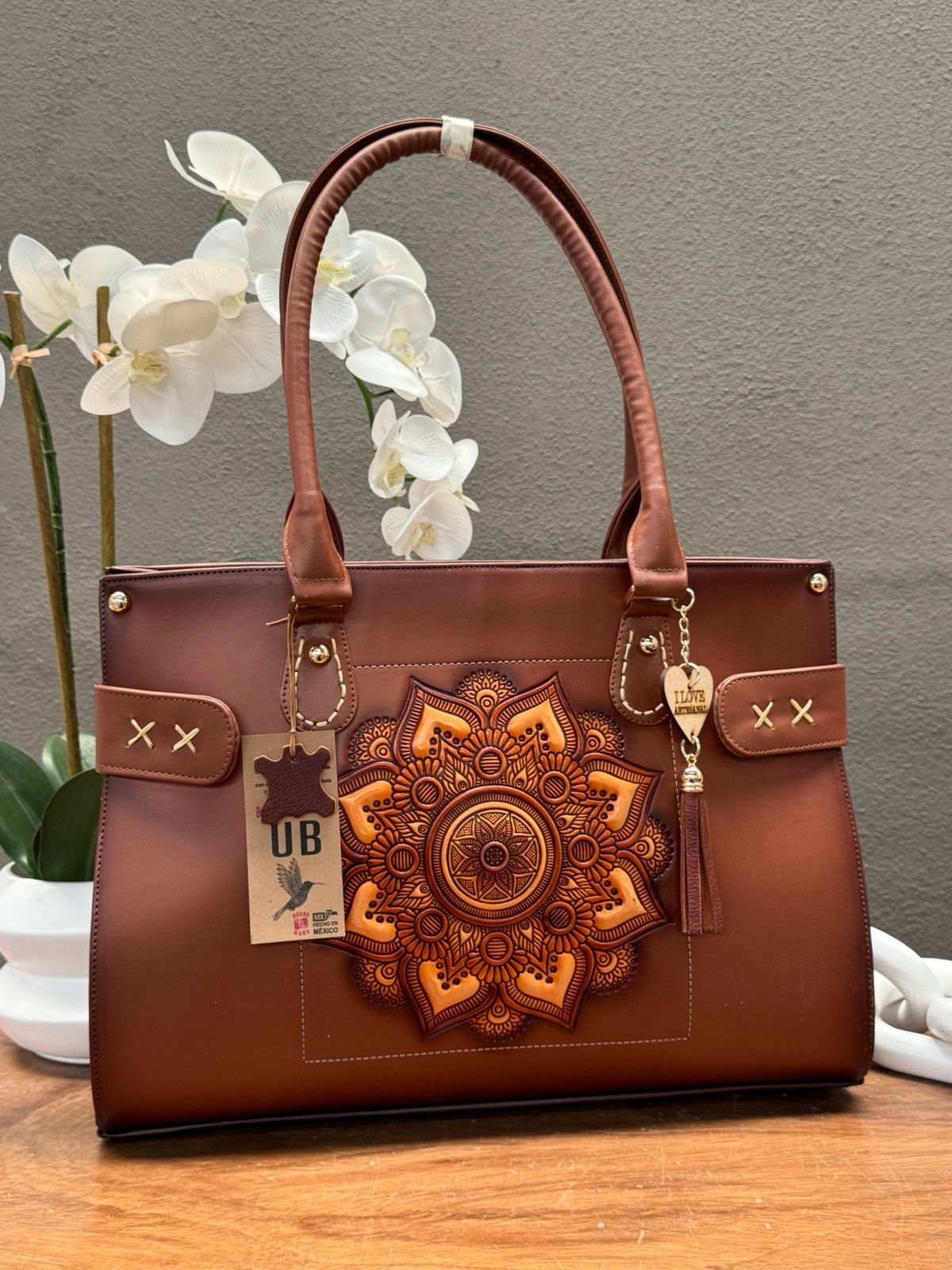UB MOD ARTESANAL "137" MANDALA CAMEL PIEL