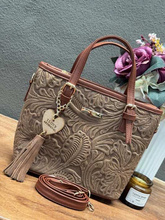 BOLSO CLARA COLOR NUEZ ASA CAMEL