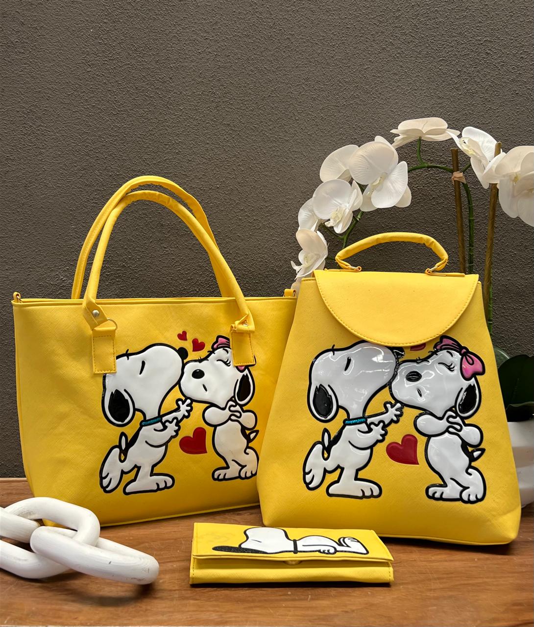 COMBO PERSONAJES SNOOPY AMARILLO