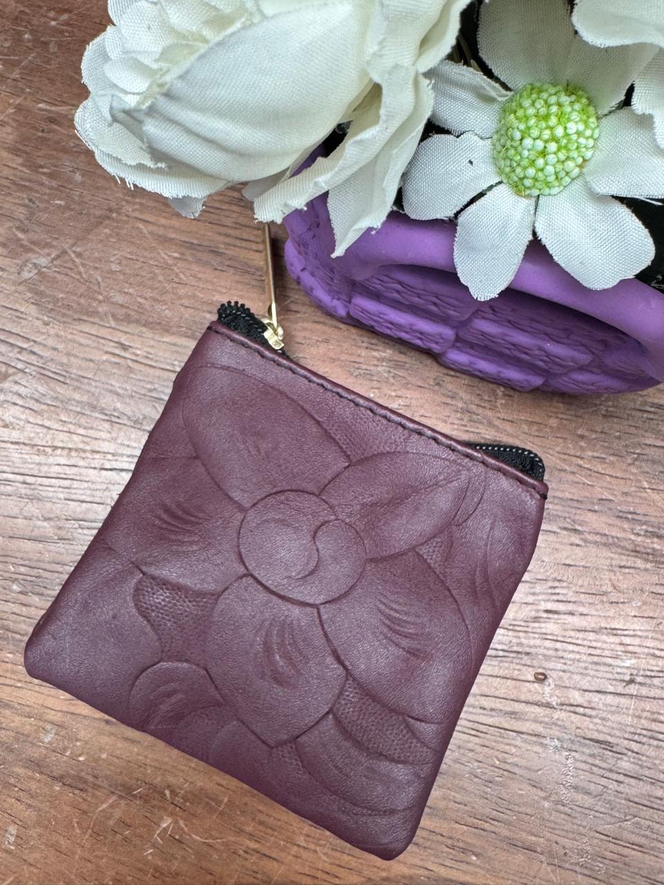 MONEDERO CLASICO CINCELADO RIOJA