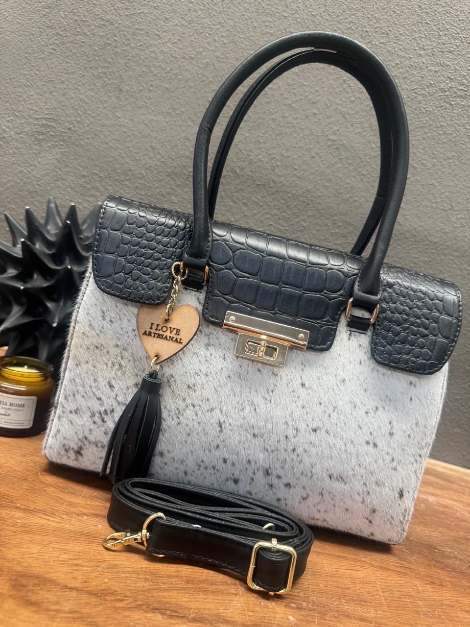 BOLSO GUADALUPE COLOR NEGRO PELO