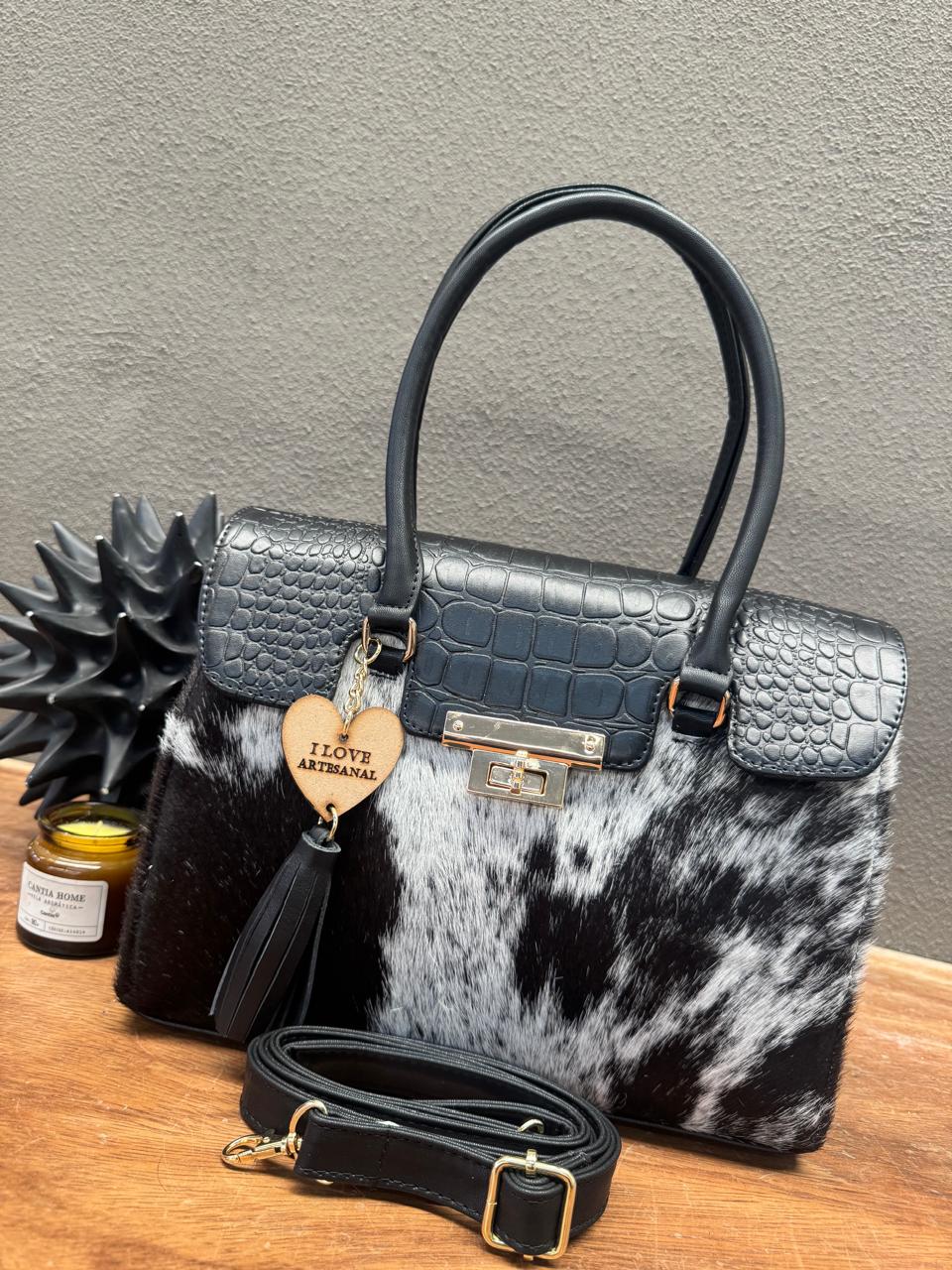 BOLSO GUADALUPE COLOR NEGRO PELO