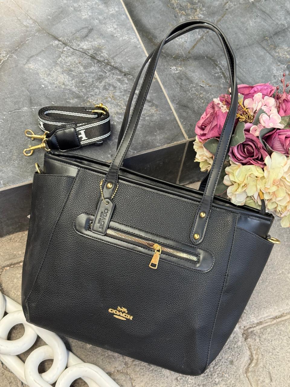 IMPORTACION GALLERY TOTE COACH NEGRO LISO