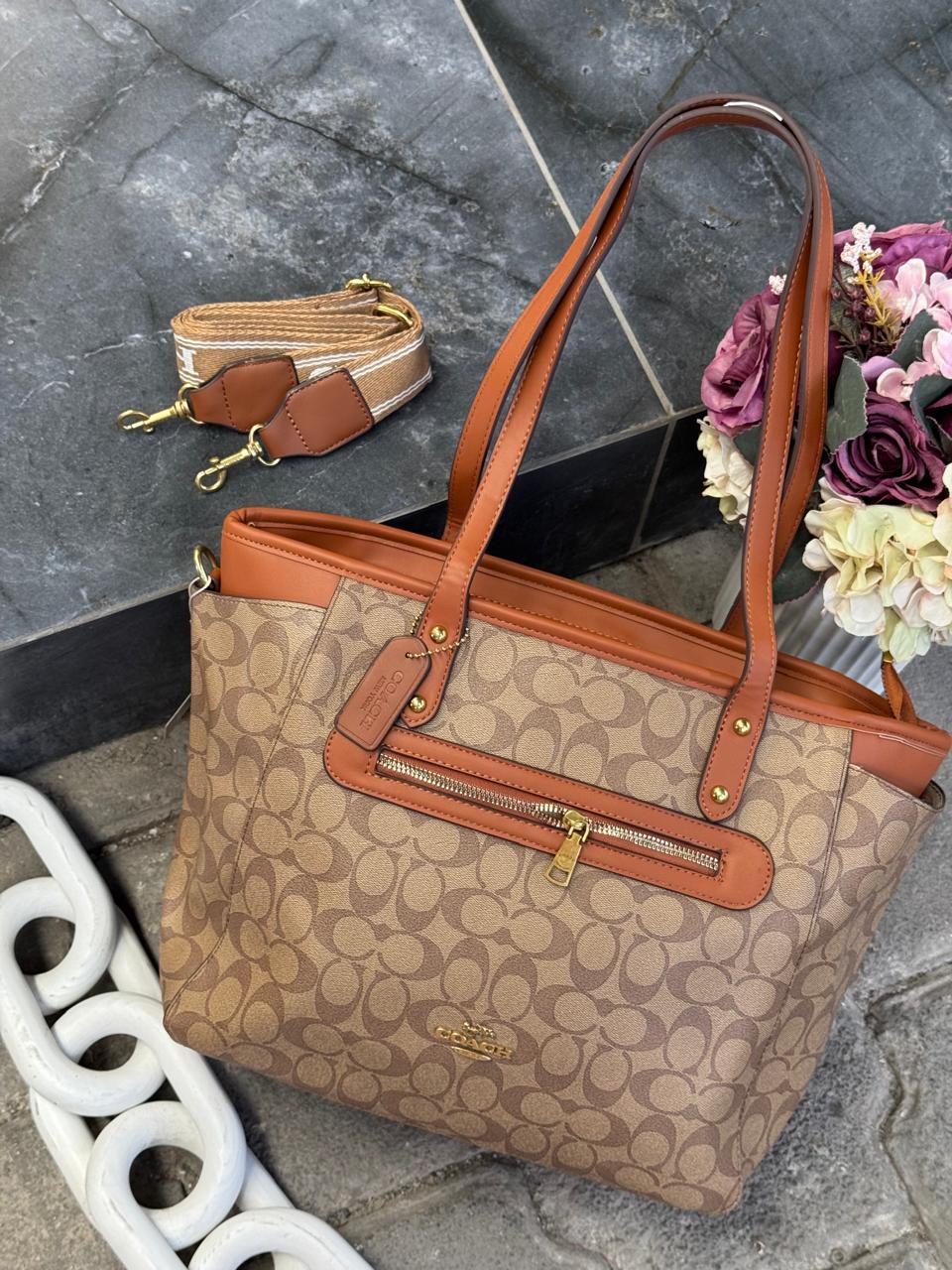 IMPORTACION GALLERY TOTE COACH CAPUCHINO/CAMEL ESTAMPADO