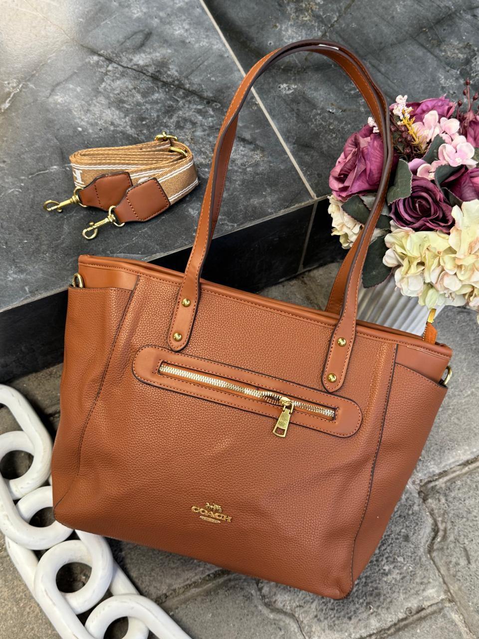 IMPORTACION GALLERY TOTE COACH SHEDRON LISO