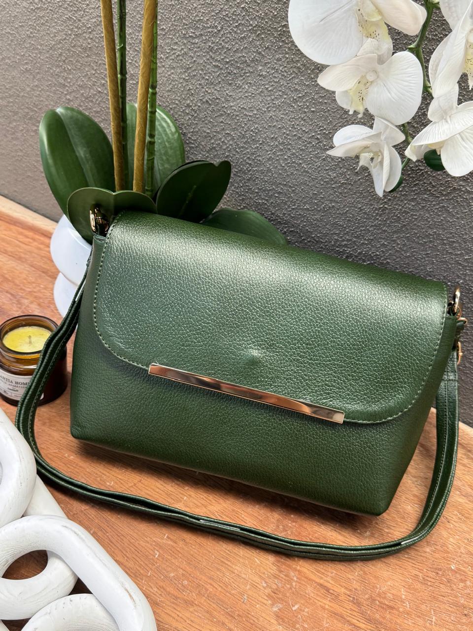 BOLSO 100% PIEL BELICE COLOR VERDE MILITAR