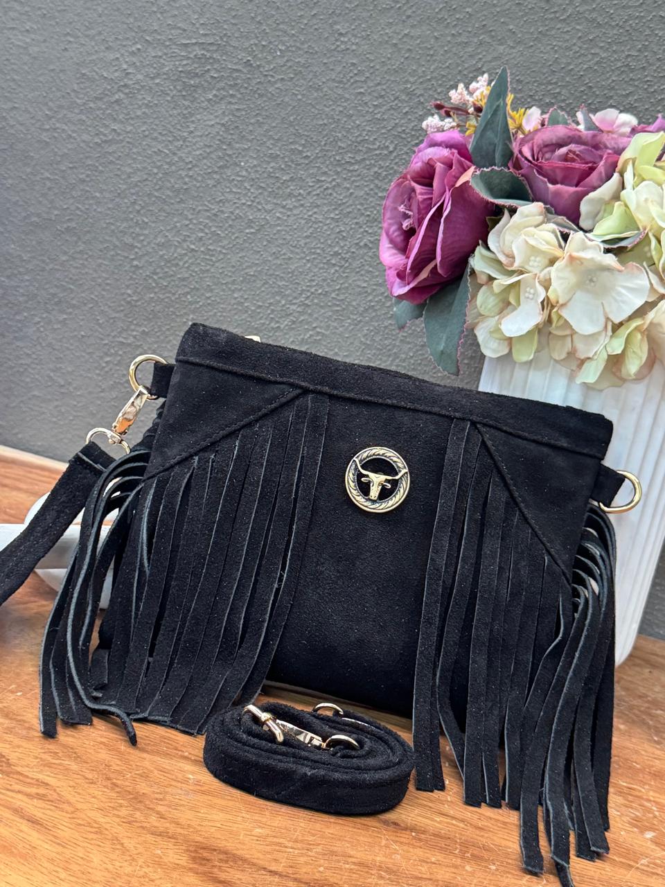 CARTERON COW GIRL COLOR NEGRO