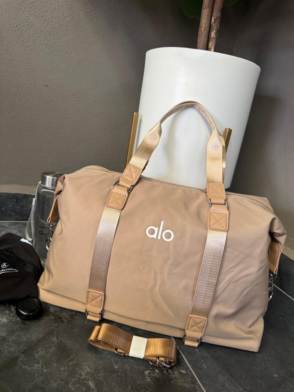 MALETA ALO COLOR KAKHI