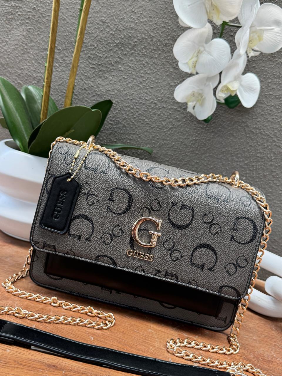 CROSSBODY GUESS 395 NEGRO/GRIS