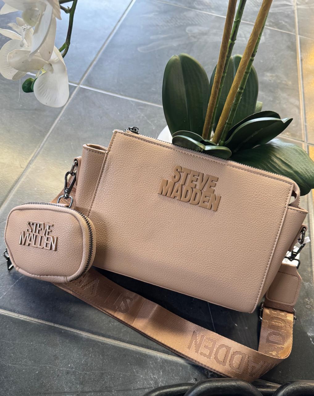 DUO STEVE MADDEN 933 MAQUILLAJE