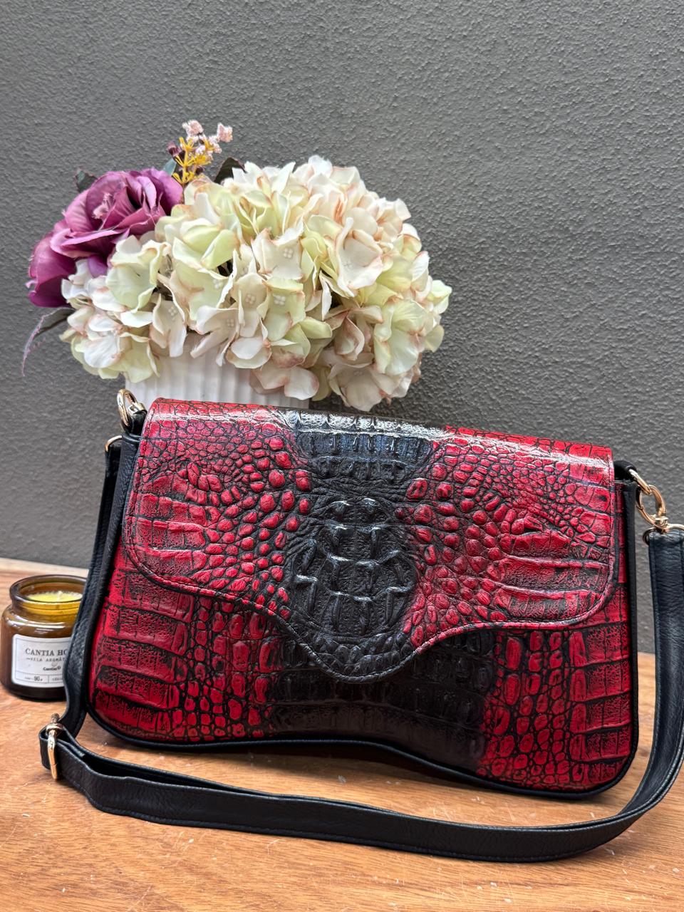 BOLSO ELENA COCODRILO COLOR NEGRO