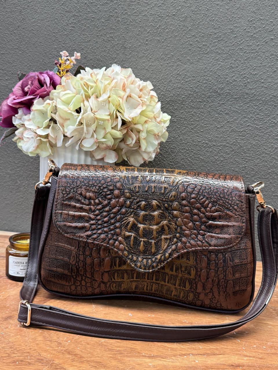 BOLSO ELENA COCODRILO COLOR CHOCOLATE
