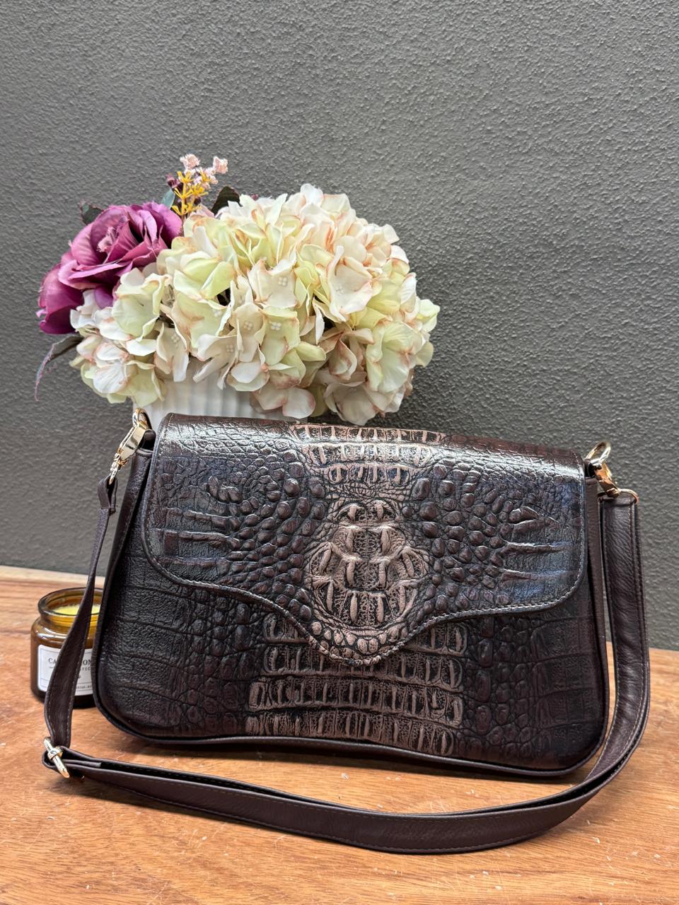 BOLSO ELENA COCODRILO COLOR CHOCOLATE
