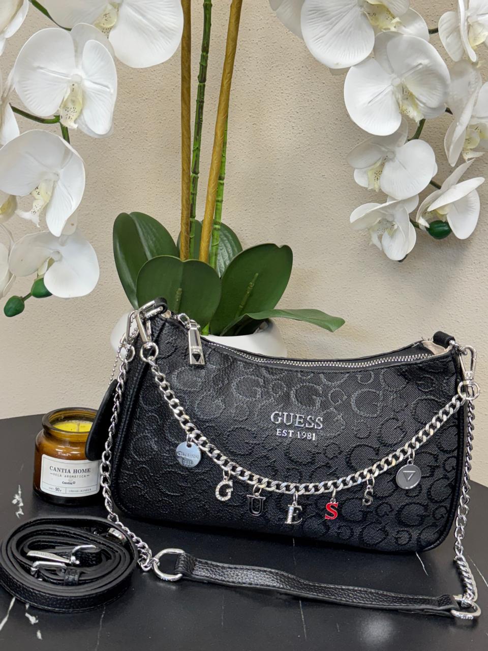 BAGUETTE GUESS 021 NEGRO RELIEVE