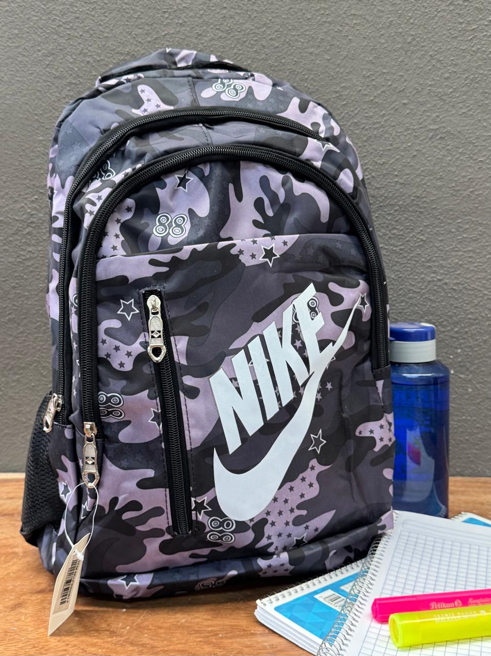 MOCHILA NIKE 061 CAMUFLAJE MORADO NEGRO