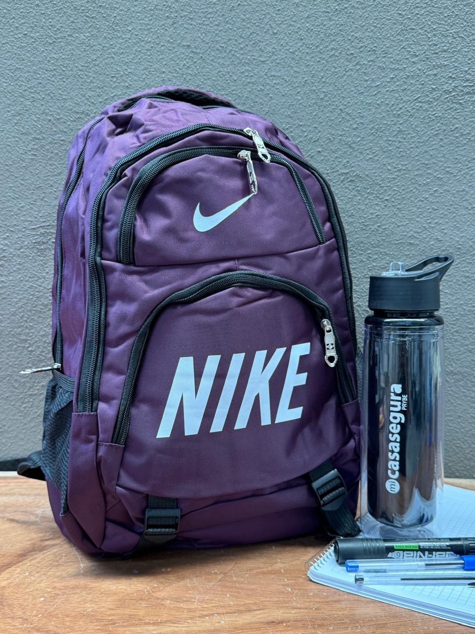 MOCHILA NIKE 056 GUINDA