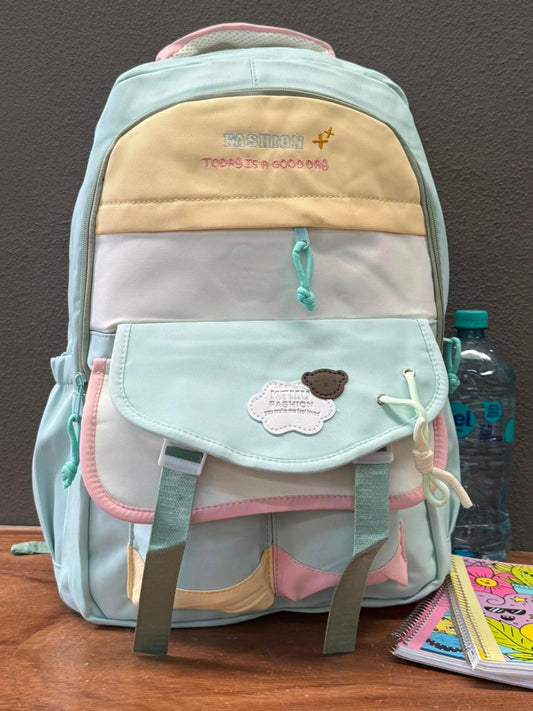 MOCHILA NUBE COLOR VERDE