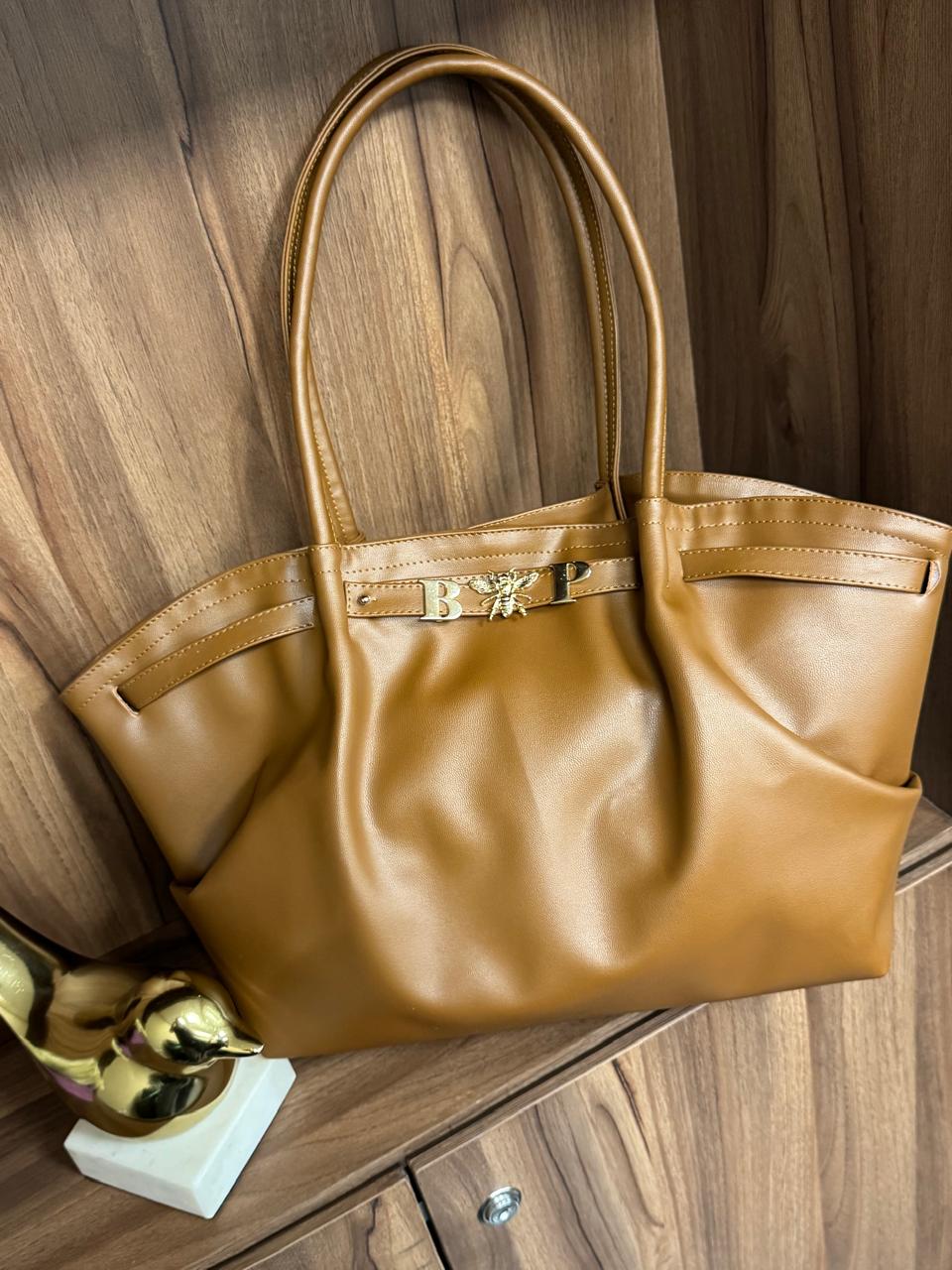 BOLSO ZARTHA COLOR CAMEL
