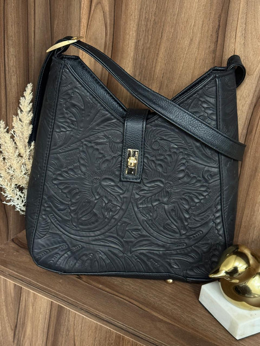 BOLSO YESSENIA COLOR NEGRO GRASO