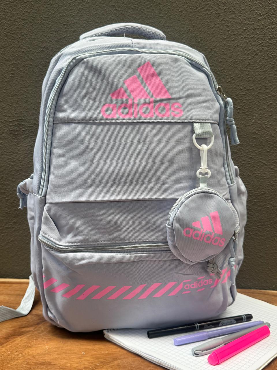 MOCHILA ADIDAS COLOR LILA FRANJA ROSA