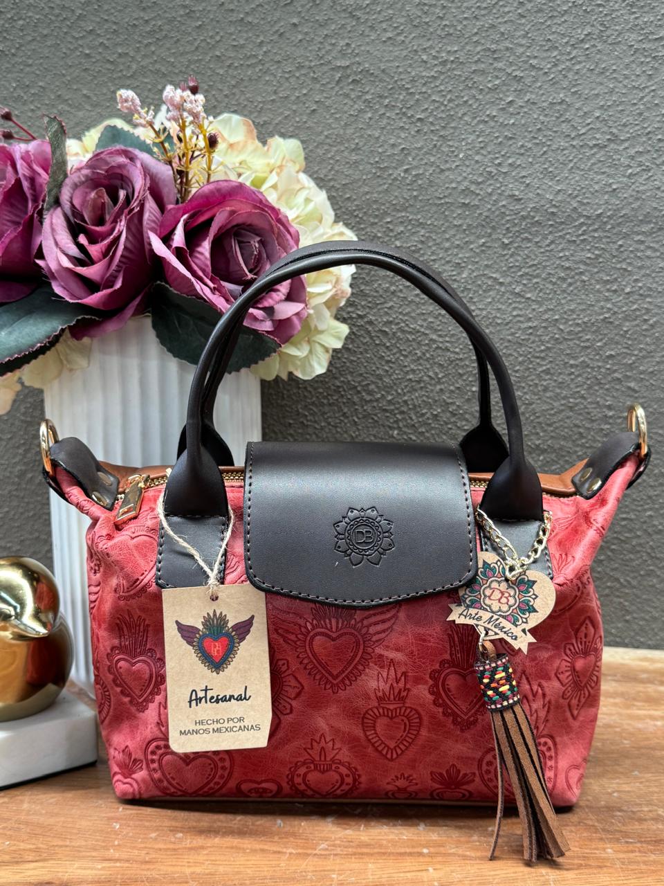 DB ESTHER CORAZONES CORAL