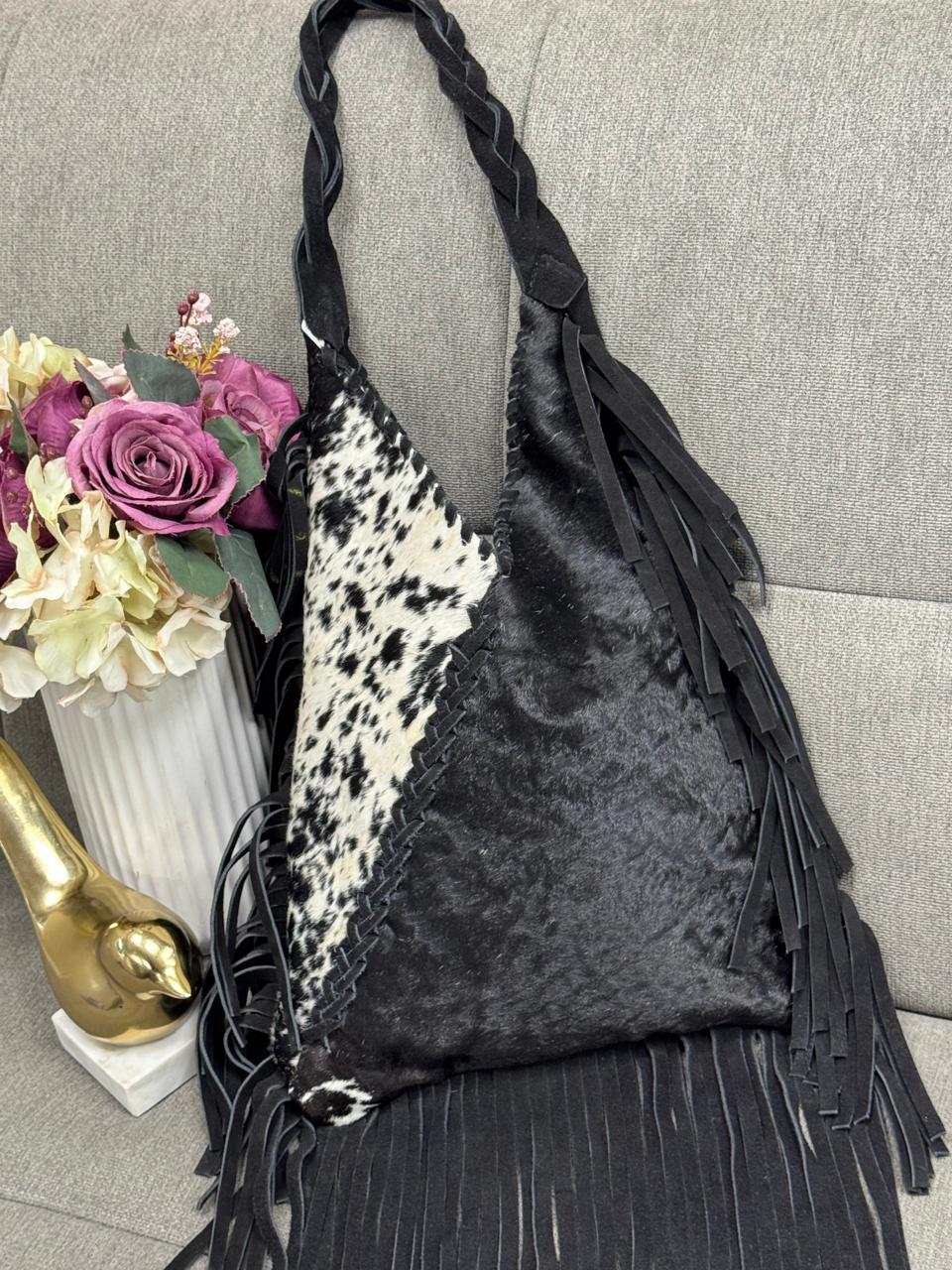 BOLSO FORAJIDA PELO NEGRO
