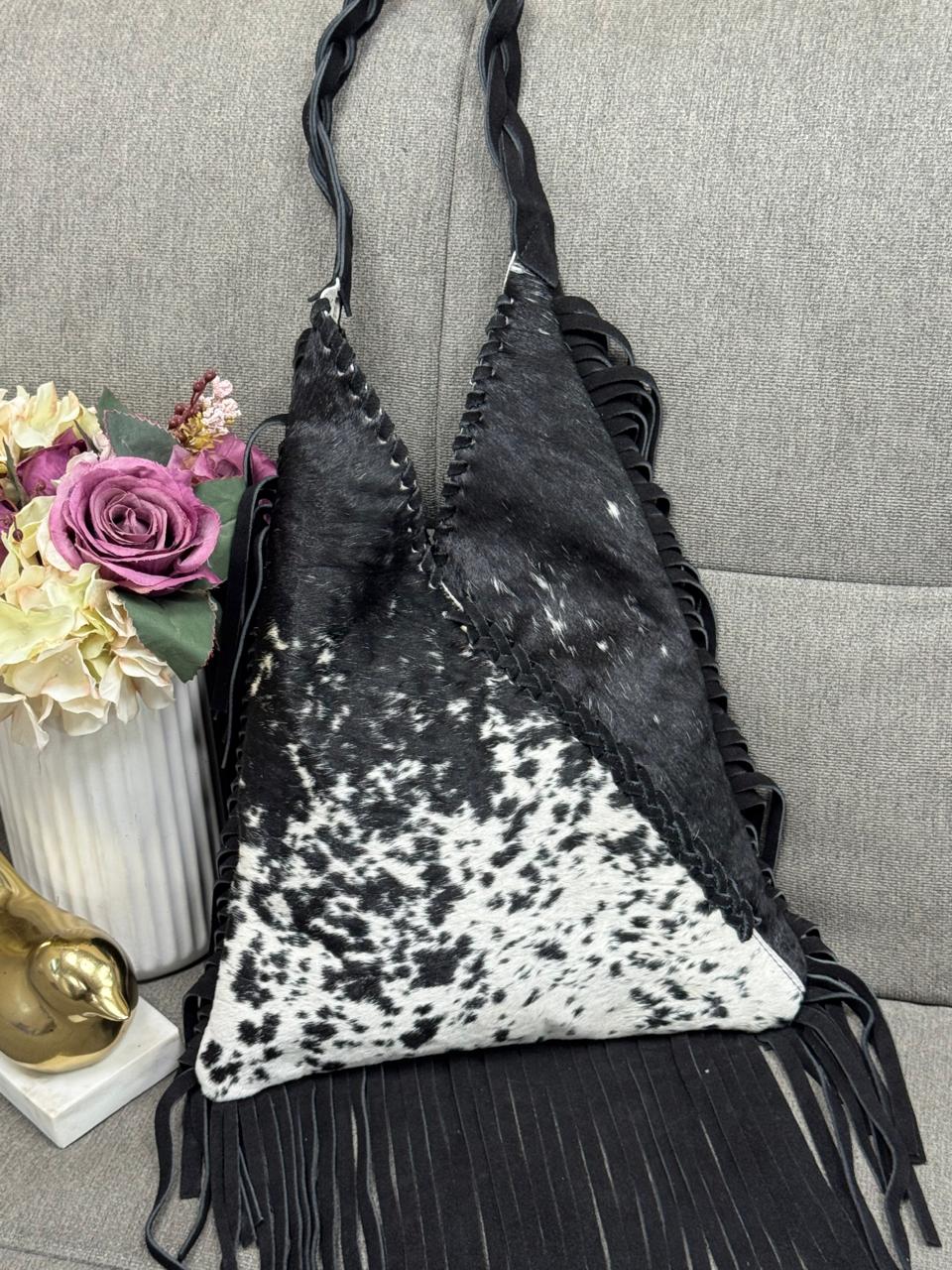 BOLSO FORAJIDA PELO NEGRO