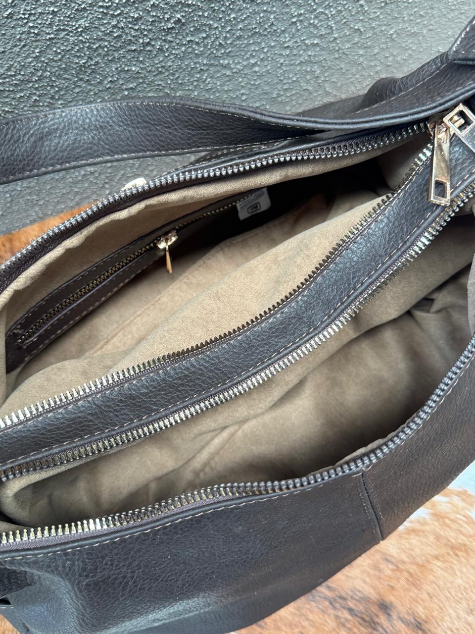 BOLSO 100% PIEL MADONA COLOR FERRERO