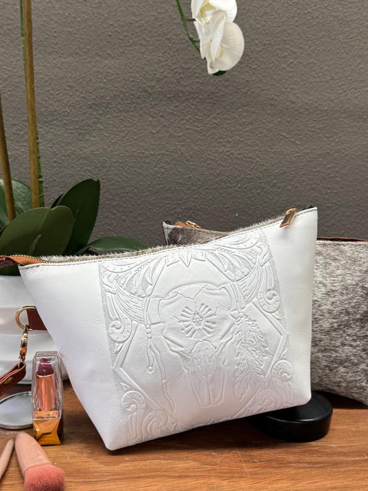 COSMETIQUERA PIEL GANESHA TORO BLANCO PELO