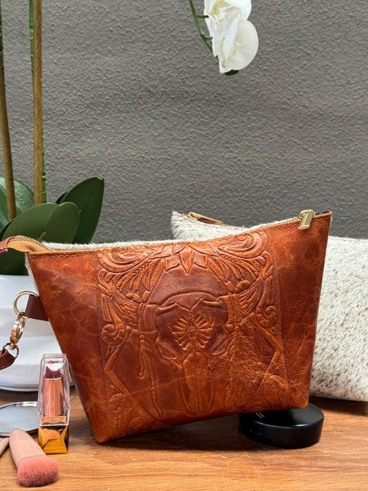 COSMETIQUERA PIEL GANESHA TORO LADRILLO PELO