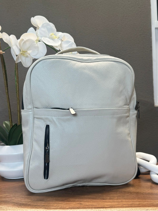 MOCHILA HELIOS DE PIEL COLOR HUESO
