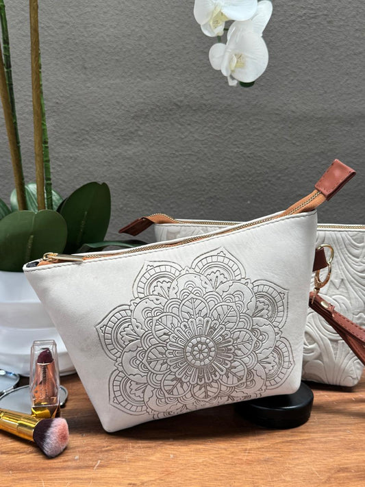 COSMETIQUERA PIEL GANESHA MANDALA HUESO